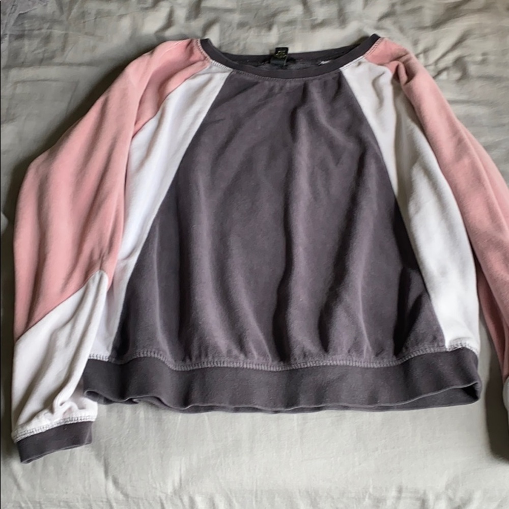 Sweater - Picture 3 of 3
